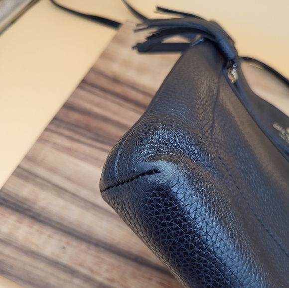 Kate Spade Black Leather Crossbody Bag with Tassel, Gold Trim & Adjustable Strap - Picture 6 of 7